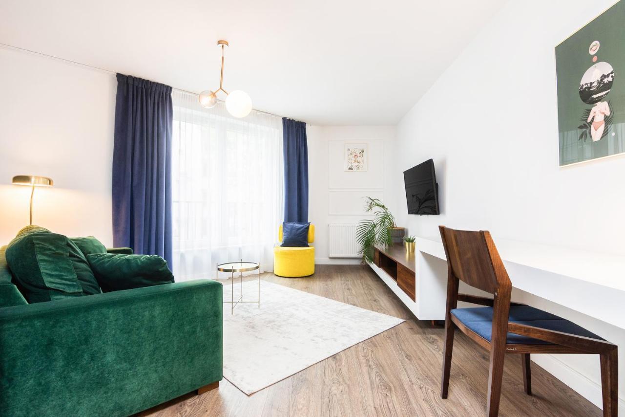 Apartment Old Town Halicka Street By Nearto Kraków Exteriör bild